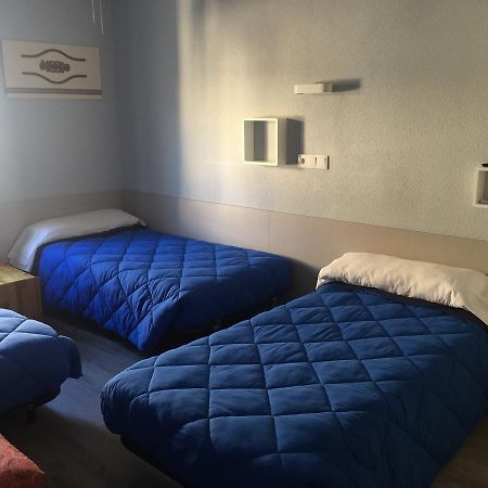 Hostal Rosales Аранда-де-Дуэро Экстерьер фото