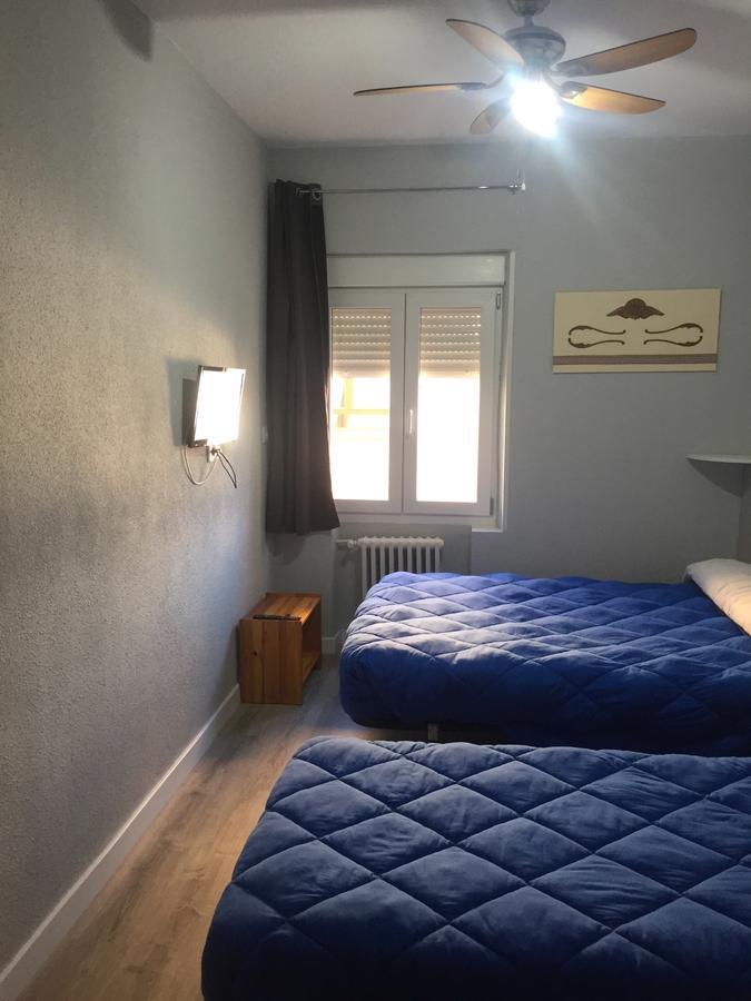 Hostal Rosales Аранда-де-Дуэро Экстерьер фото