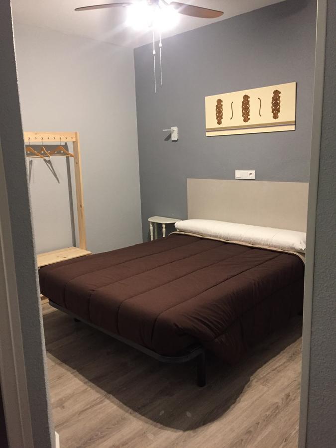 Hostal Rosales Аранда-де-Дуэро Экстерьер фото